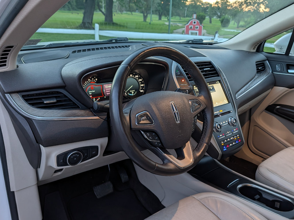 Used 2018 Lincoln MKC Reserve w/ Canadian Touring Package AWD/4WD image 18