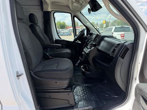 Used 2023 RAM ProMaster 2500 FWD image 28