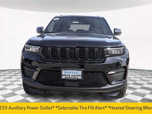 New 2025 Jeep Grand Cherokee Altitude image 11