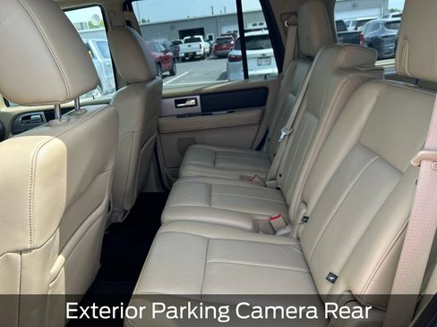 Used 2017 Ford Expedition Limited w/ Equipment Group 301A AWD/4WD image 11