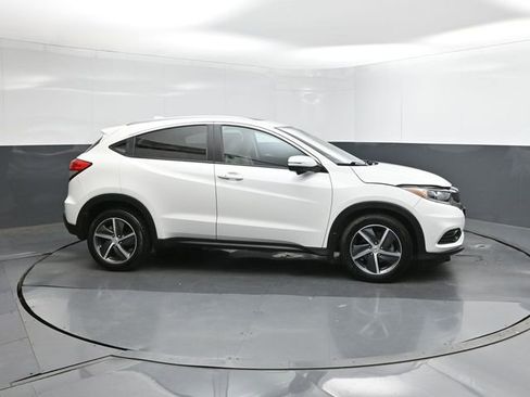 Used 2022 Honda HR-V EX image 14