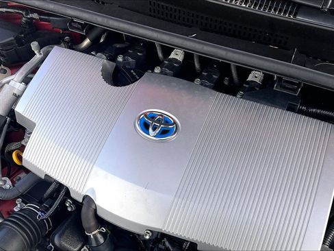 Used 2019 Toyota Prius Prime Premium image 35