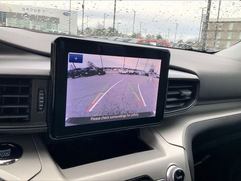 Certified 2023 Ford Explorer XLT image 27