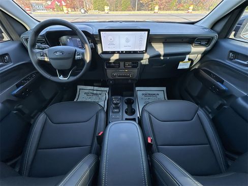 New 2025 Ford Maverick Lobo image 20