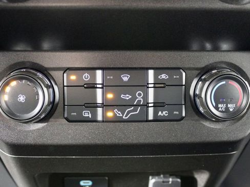 Used 2022 Ford F350 XLT w/ XLT Value Package image 24