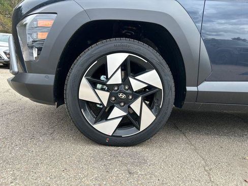 New 2026 Hyundai Kona Limited AWD/4WD image 10