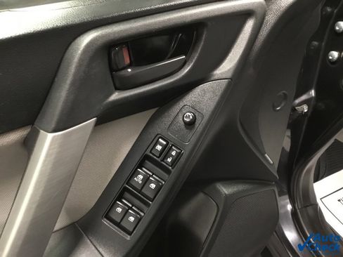 Used 2014 Subaru Forester 2.5i Premium w/ All-Weather Package image 18