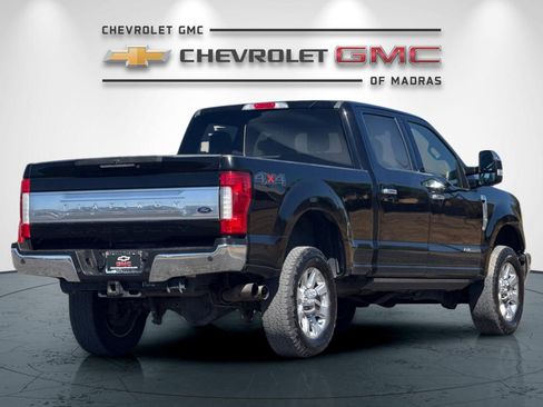 Used 2017 Ford F350 Platinum AWD/4WD image 3