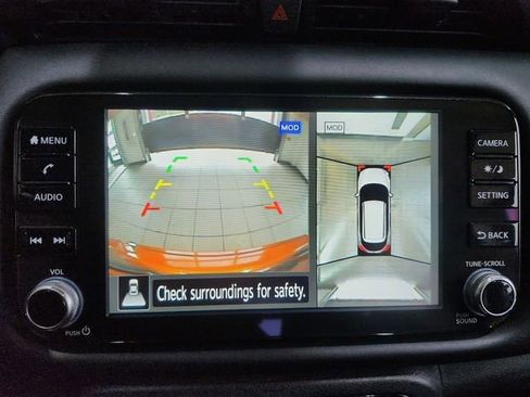 Used 2023 Nissan Kicks SR w/ SR Premium Package FWD image 14
