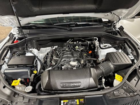 Used 2025 Dodge Durango R/T AWD/4WD image 23