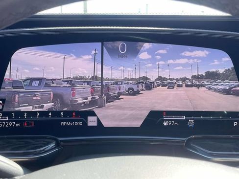 Certified 2021 Cadillac Escalade ESV Premium Luxury AWD/4WD image 21