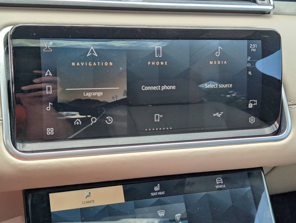 Used 2022 Land Rover Range Rover Velar R-Dynamic S AWD/4WD image 22