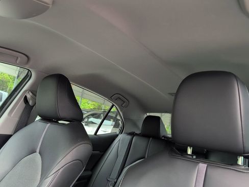 Used 2023 Toyota Camry XLE image 7