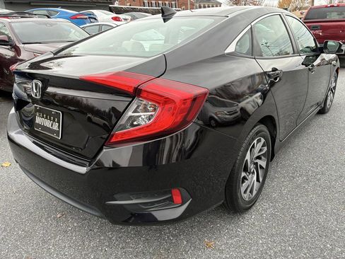 Used 2017 Honda Civic EX image 4