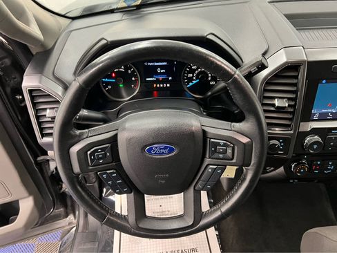 Used 2018 Ford F150 XLT w/ Equipment Group 302A Luxury image 17