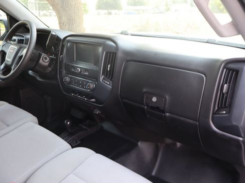 Used 2018 GMC Sierra 1500 4x4 Crew Cab w/ Sierra Convenience Package image 18