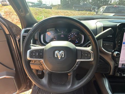 Used 2024 RAM 2500 Laramie w/ Night Edition AWD/4WD image 27