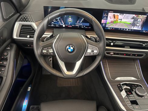 Used 2024 BMW X5 xDrive40i w/ Premium Package AWD/4WD image 31