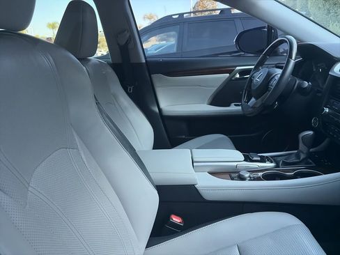 Used 2017 Lexus RX 350 FWD w/ Premium Package image 12