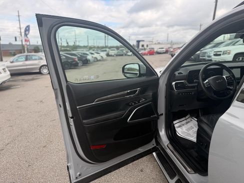 Used 2025 Kia Telluride SX Prestige X-Pro AWD/4WD image 20