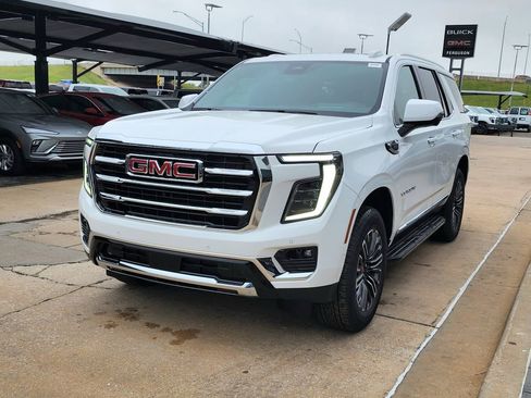 New 2026 GMC Yukon Elevation w/ Elevation Premium Package AWD/4WD image 7