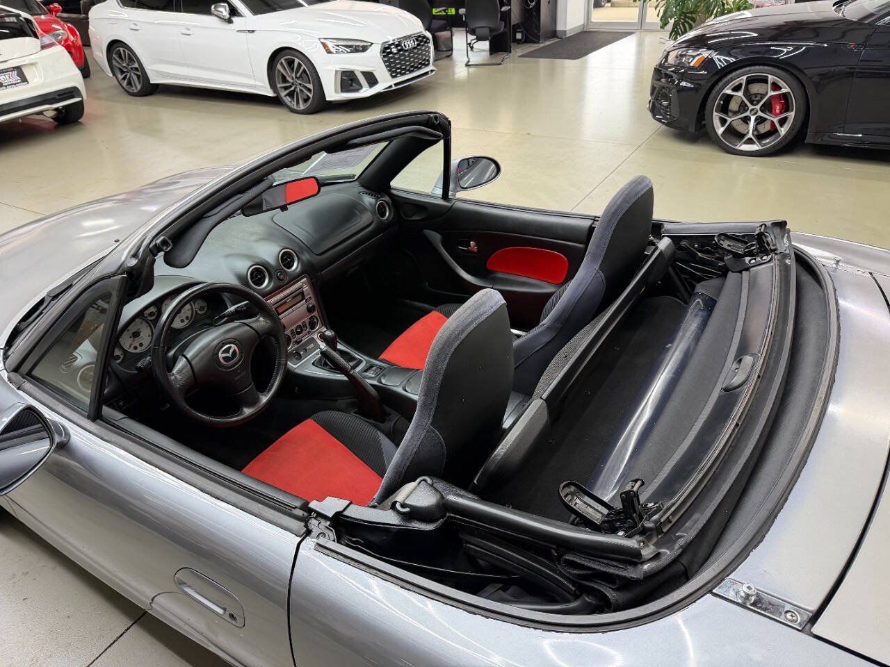 Used 2004 MAZDA MX-5 Miata MAZDASPEED RWD image 16