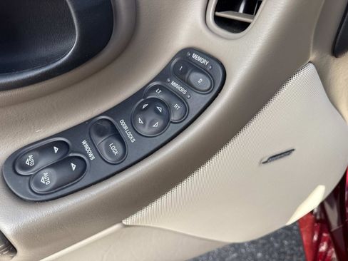 Used 2003 Chevrolet Corvette Base w/ Preferred Equipment Group1 image 17