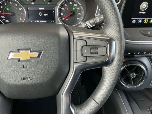 Used 2024 Chevrolet Blazer LT w/ Convenience Package image 13