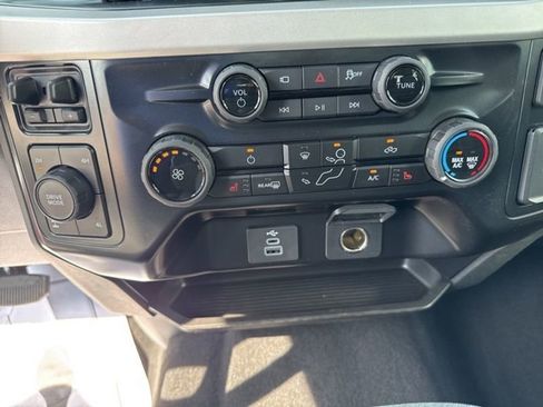 New 2025 Ford F250 XLT w/ Black Appearance Package image 11