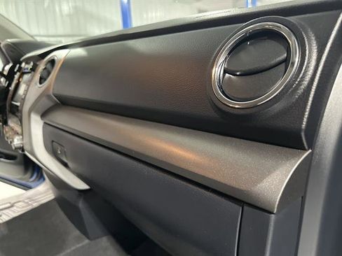 Used 2017 Toyota Tundra SR5 image 28