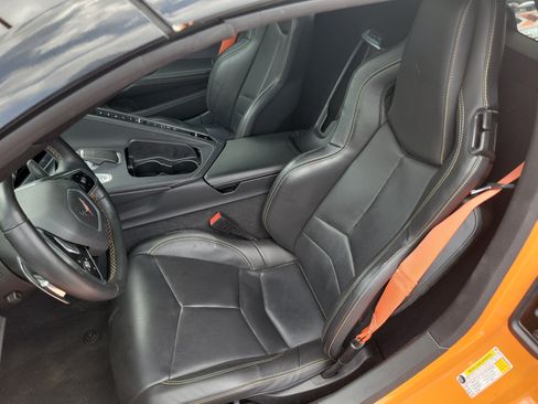 Used 2022 Chevrolet Corvette Stingray Coupe w/ 1LT RWD image 14