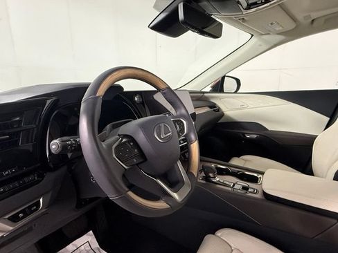 Used 2023 Lexus RX 350 FWD w/ Cold Area Package image 36