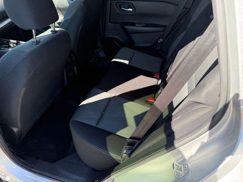 Certified 2024 Nissan Rogue SV image 14