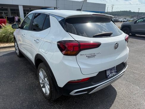 Used 2023 Buick Encore GX Preferred FWD image 3