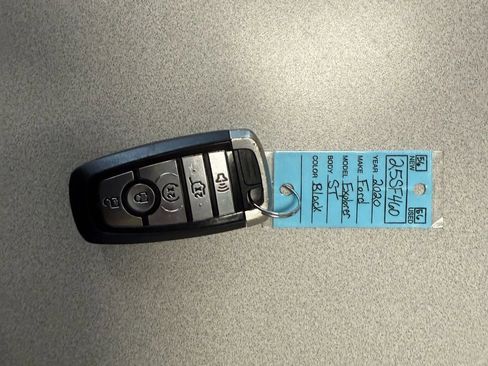 Used 2020 Ford Explorer ST image 32