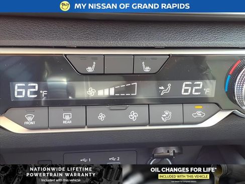 New 2025 Nissan Altima 2.5 SV w/ SV Premium Package image 23