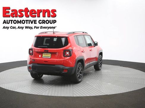 Used 2018 Jeep Renegade Altitude AWD/4WD image 40