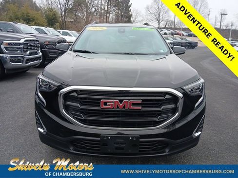 Used 2020 GMC Terrain SLE w/ Driver Convenience Package image 8
