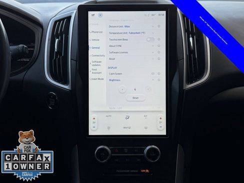 Used 2022 Ford Edge SE w/ Black Appearance Package image 17