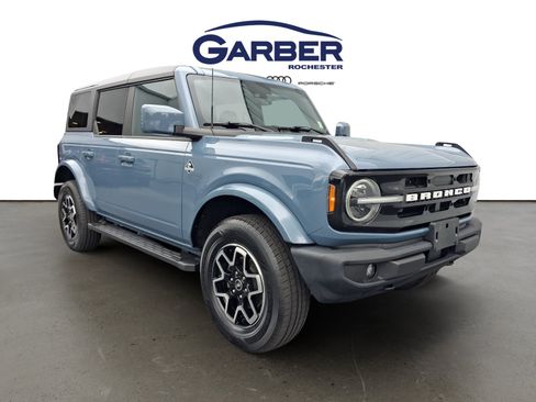 Used 2023 Ford Bronco Outer Banks AWD/4WD image 7