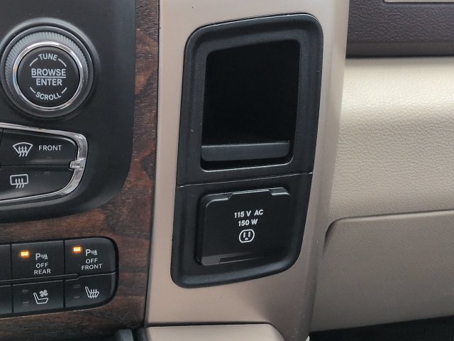 Used 2017 RAM 1500 Laramie Longhorn RWD image 25