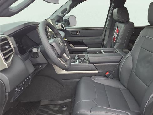 New 2026 Toyota Tundra Limited AWD/4WD image 9