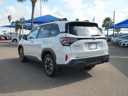 Used 2026 Subaru Forester Premium image 10