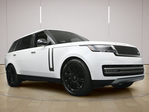 Used 2025 Land Rover Range Rover Long Wheelbase SE AWD/4WD image 27