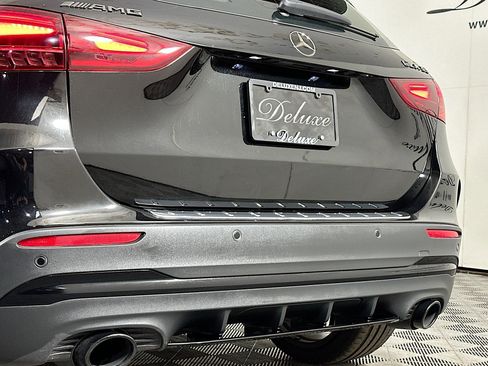 Used 2024 Mercedes-Benz GLA 35 AMG 4MATIC image 27
