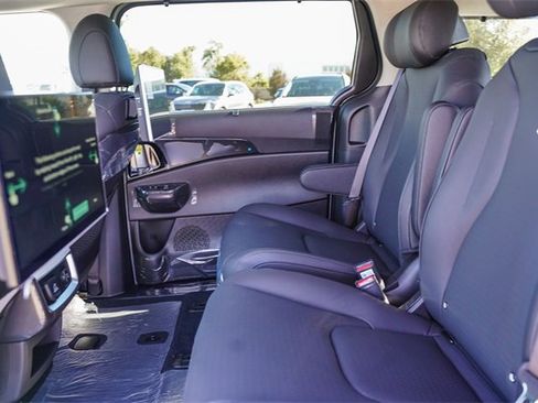 New 2026 Kia Carnival SX Prestige image 20