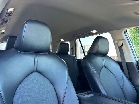 Certified 2025 Toyota Grand Highlander AWD image 23