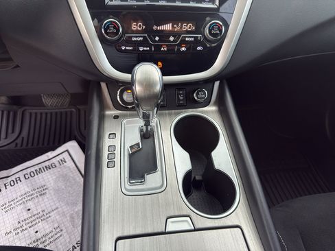 Used 2017 Nissan Murano SV w/ Premium Plus Package FWD image 17