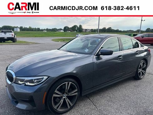 Used 2021 BMW 330i xDrive Sedan w/ Convenience Package AWD/4WD image 3