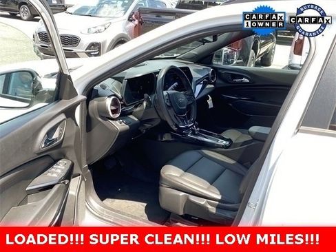 Certified 2024 Chevrolet Trax RS w/ Sunroof Package image 19